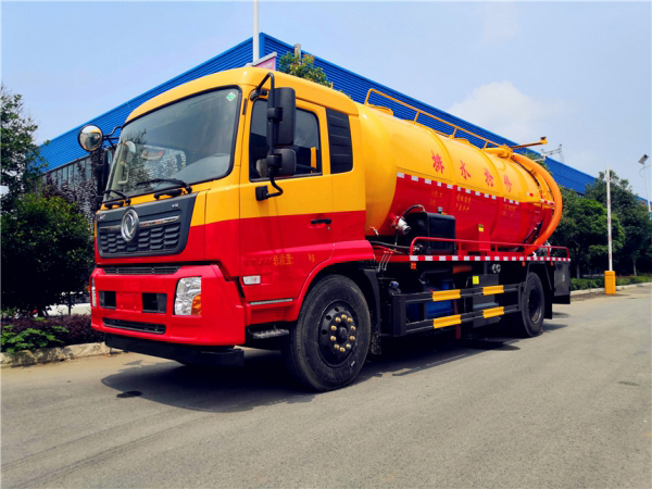 天錦15方一體罐清洗吸污車(chē)